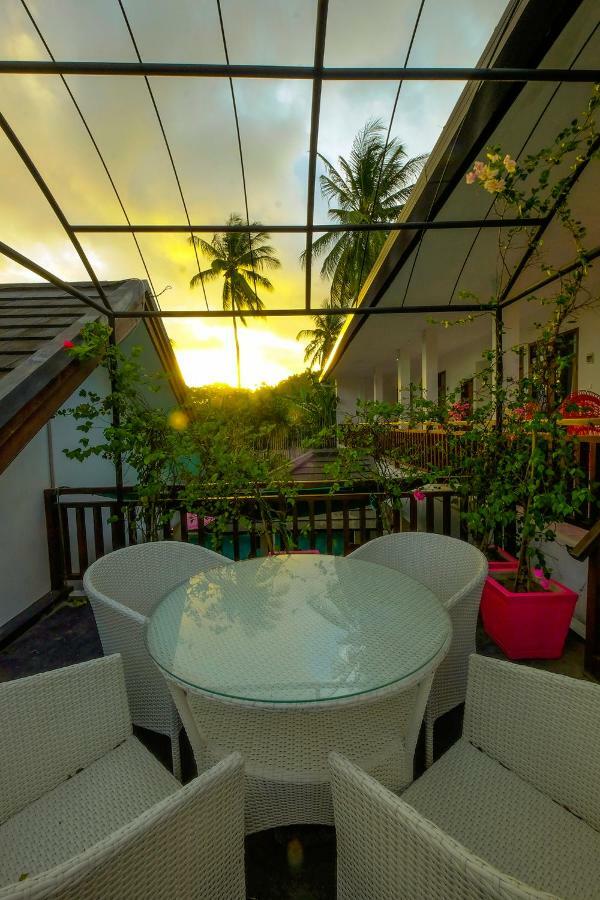 Lombok Senggigi Hotel Мангсит Экстерьер фото